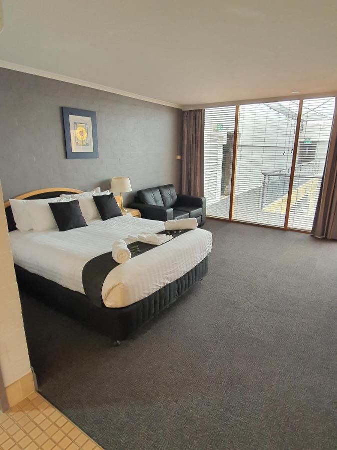 كوينبيان Capital Airport Motel المظهر الخارجي الصورة