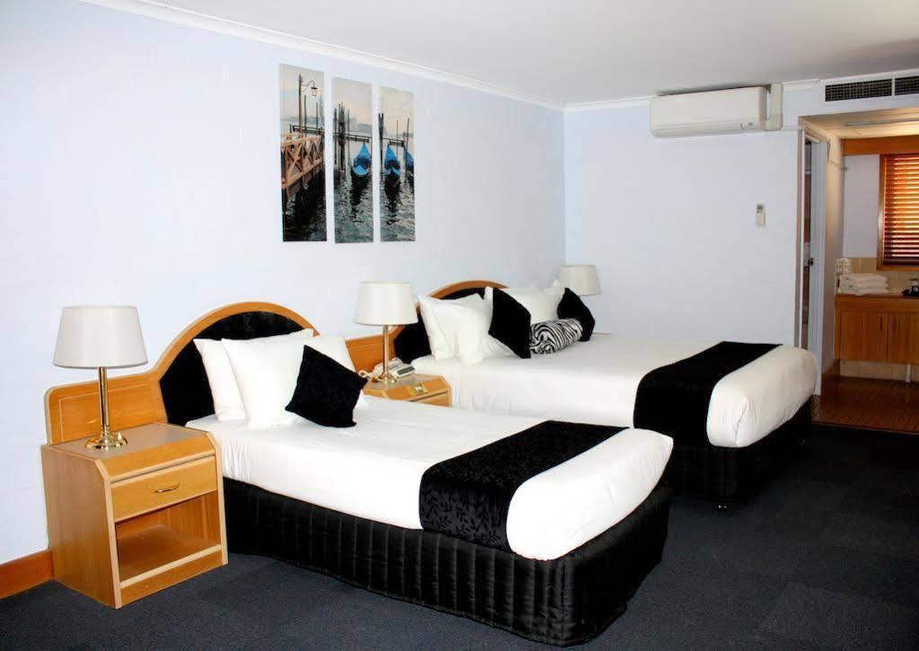 كوينبيان Capital Airport Motel المظهر الخارجي الصورة