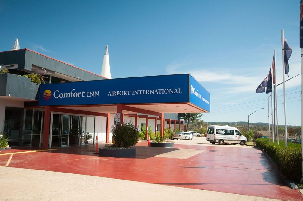كوينبيان Capital Airport Motel المظهر الخارجي الصورة