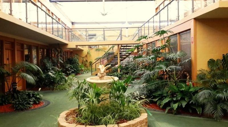 كوينبيان Capital Airport Motel المظهر الخارجي الصورة
