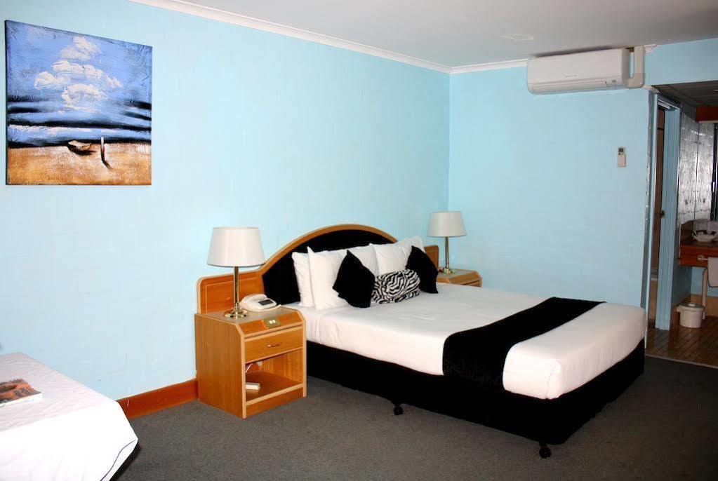 كوينبيان Capital Airport Motel المظهر الخارجي الصورة