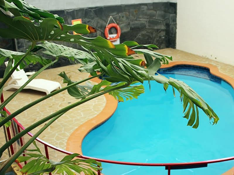 كوينبيان Capital Airport Motel المظهر الخارجي الصورة